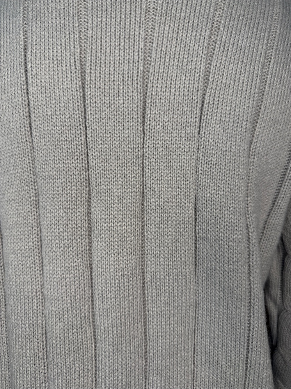 SHEIN Light Gray Cable Knit V-Neck Button Front Cardigan - Picture 5 of 9